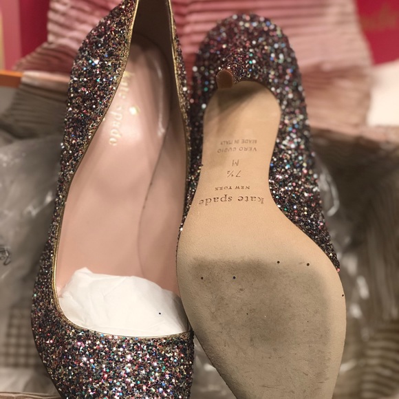 Licorice Too Multi-Colored Glitter Pump
Kate Spade - Picture 8 of 8